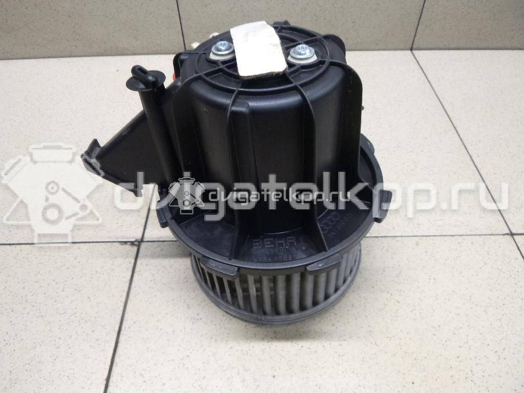 Фото Моторчик отопителя  8k1820021c для Audi A5 / A4 / Q5 {forloop.counter}}