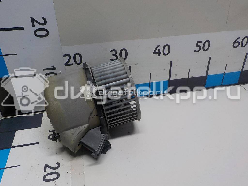 Фото Моторчик отопителя  8k1820021c для Audi A5 / A4 / Q5 {forloop.counter}}