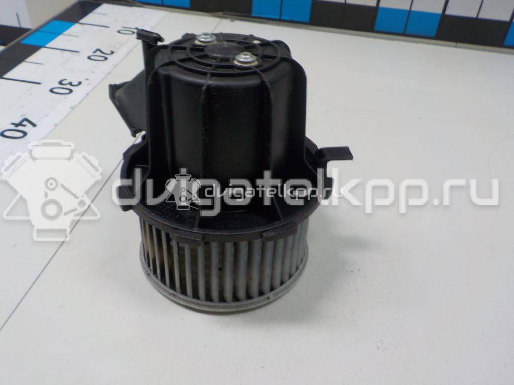 Фото Моторчик отопителя  8K1820021C для Audi A5 / A4 / Q5 {forloop.counter}}