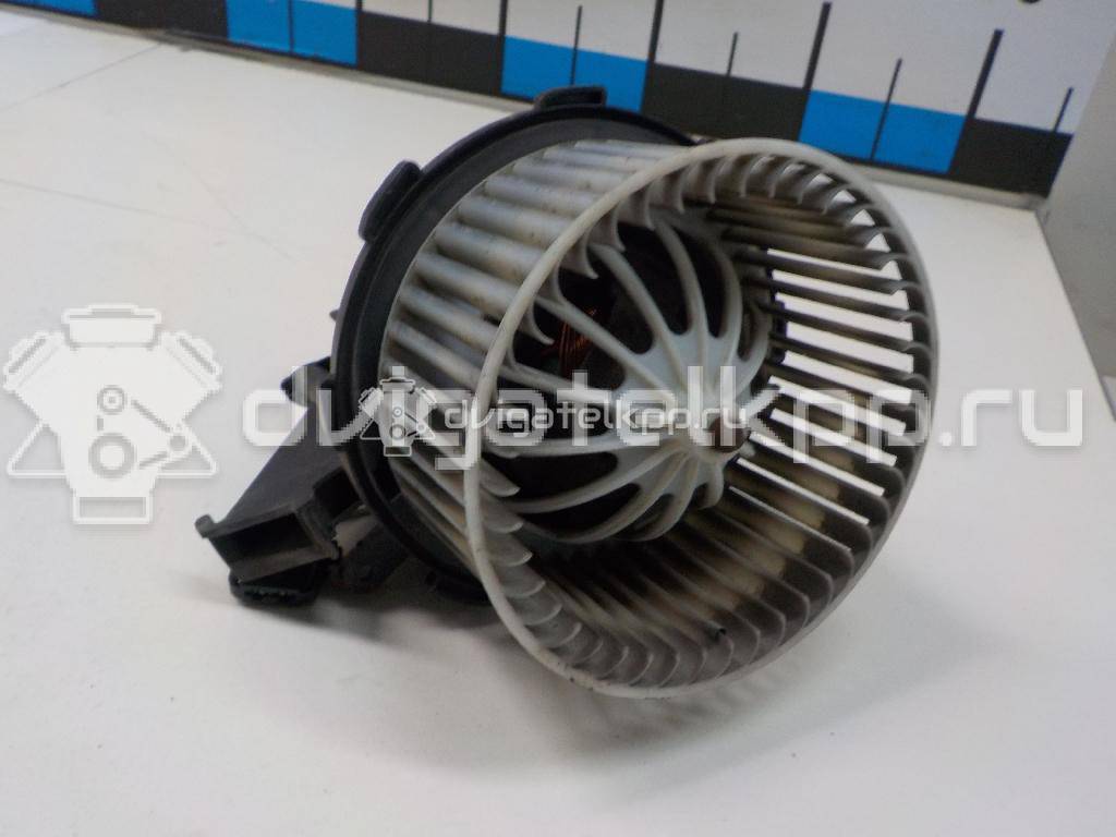 Фото Моторчик отопителя  8K1820021C для Audi A5 / A4 / Q5 {forloop.counter}}