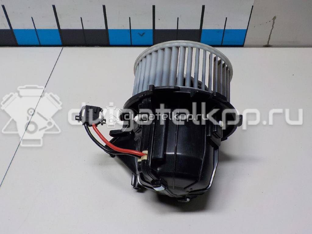 Фото Моторчик отопителя  8K1820021C для Audi A5 / A4 / Q5 {forloop.counter}}