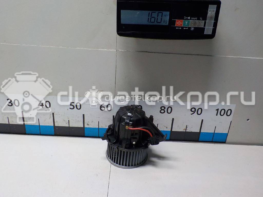 Фото Моторчик отопителя  8K1820021C для Audi A5 / A4 / Q5 {forloop.counter}}