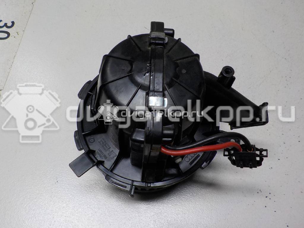 Фото Моторчик отопителя  8K1820021C для Audi A5 / A4 / Q5 {forloop.counter}}