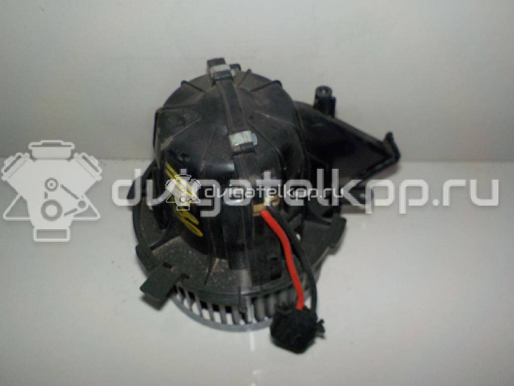 Фото Моторчик отопителя  8k1820021c для Audi A5 / A4 / Q5 {forloop.counter}}