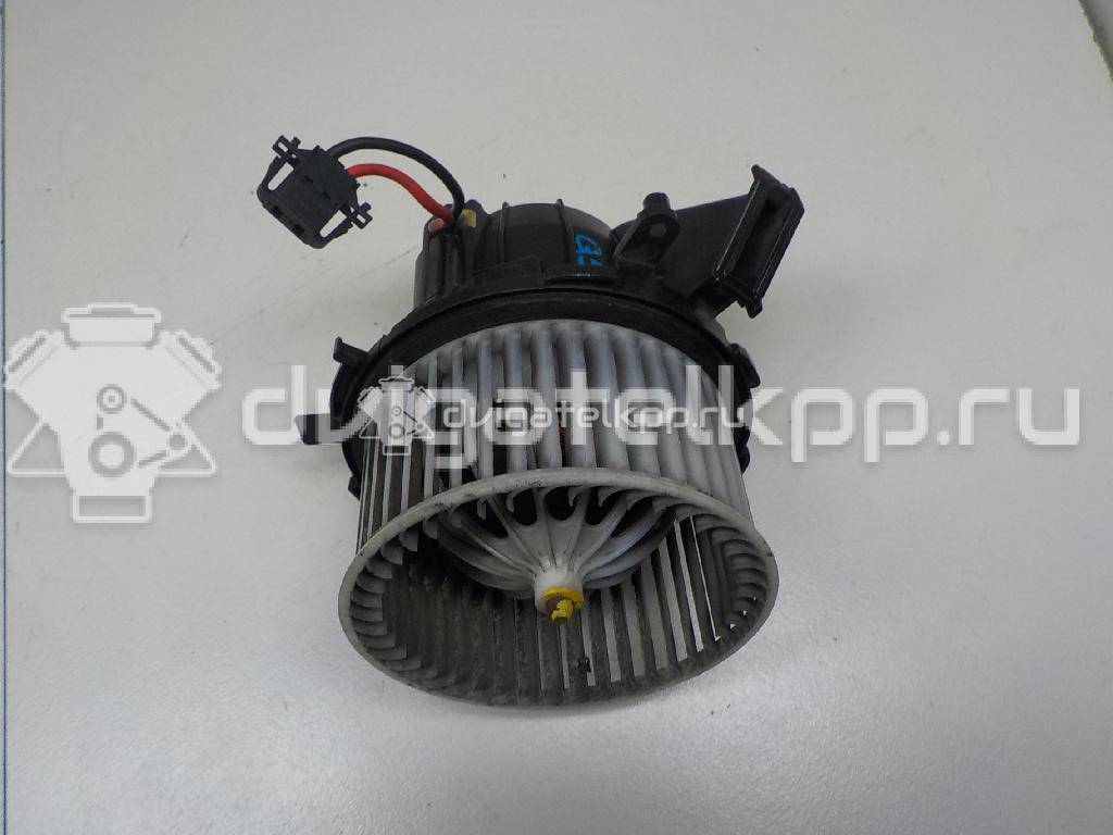 Фото Моторчик отопителя  8K1820021C для Audi A5 / A4 / Q5 {forloop.counter}}