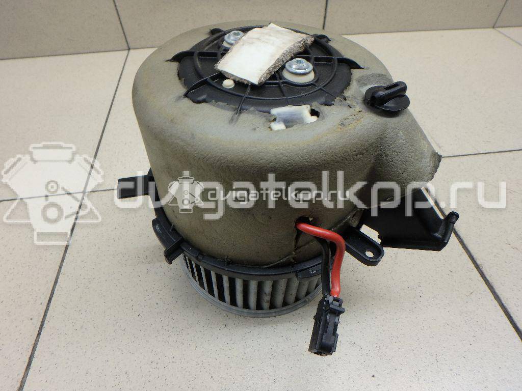 Фото Моторчик отопителя  8K1820021C для Audi A5 / A4 / Q5 {forloop.counter}}