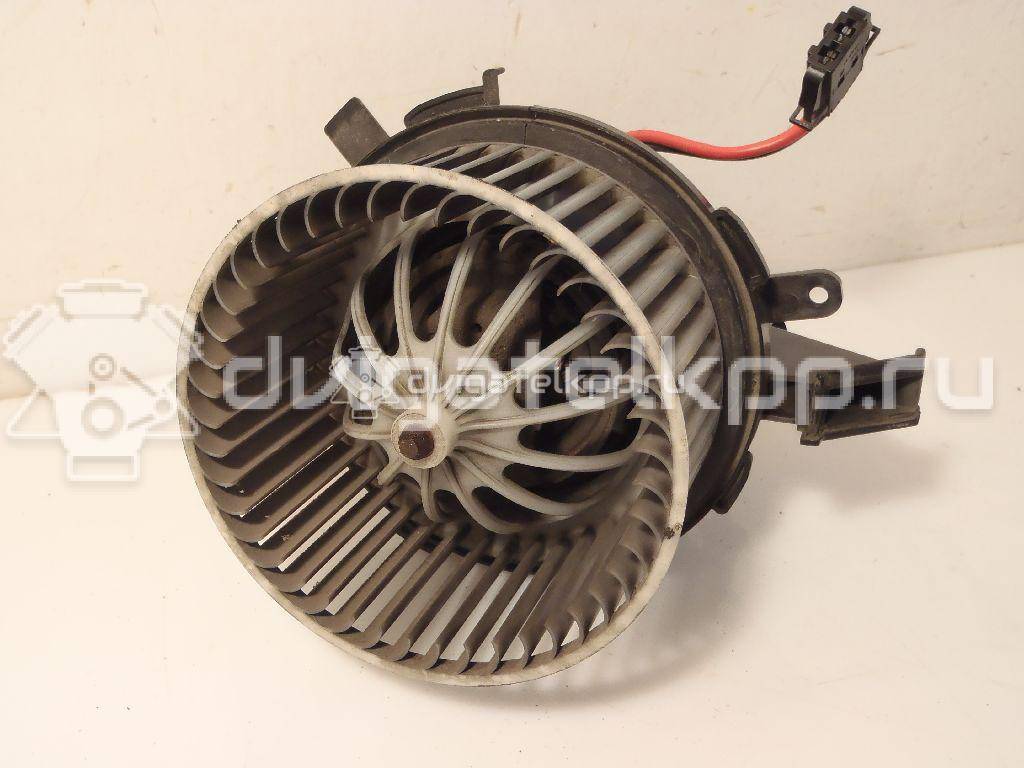 Фото Моторчик отопителя  8K1820021C для Audi A5 / A4 / Q5 {forloop.counter}}