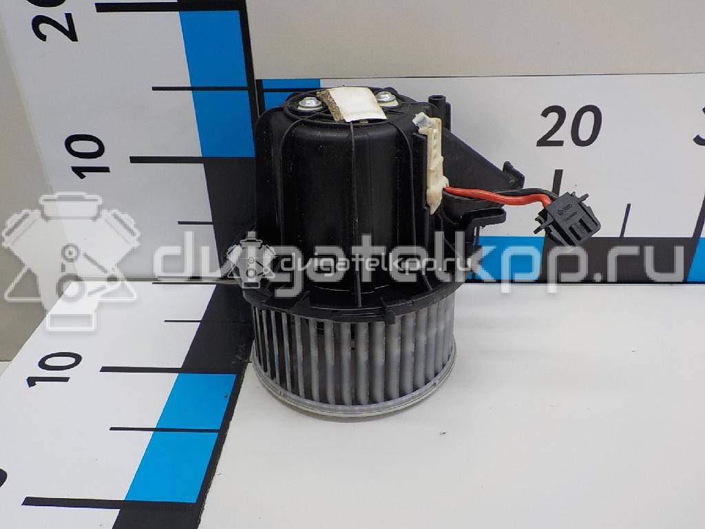 Фото Моторчик отопителя  8K1820021C для Audi A5 / A4 / Q5 {forloop.counter}}