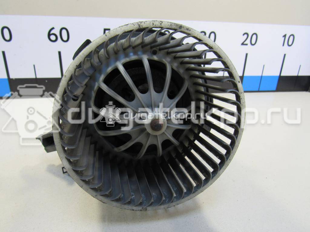 Фото Моторчик отопителя  8K1820021C для Audi A5 / A4 / Q5 {forloop.counter}}