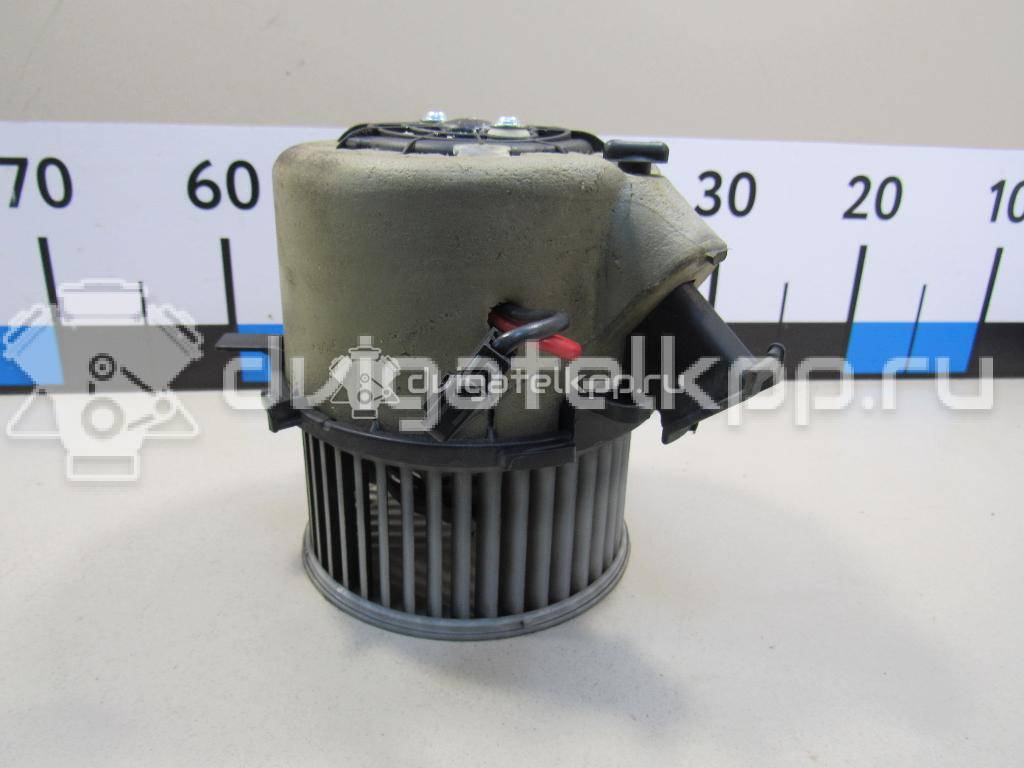 Фото Моторчик отопителя  8K1820021C для Audi A5 / A4 / Q5 {forloop.counter}}