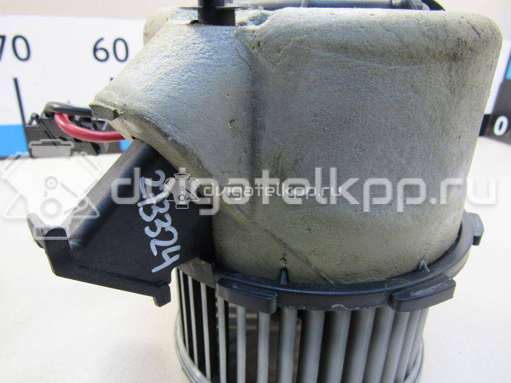 Фото Моторчик отопителя  8K1820021C для Audi A5 / A4 / Q5 {forloop.counter}}