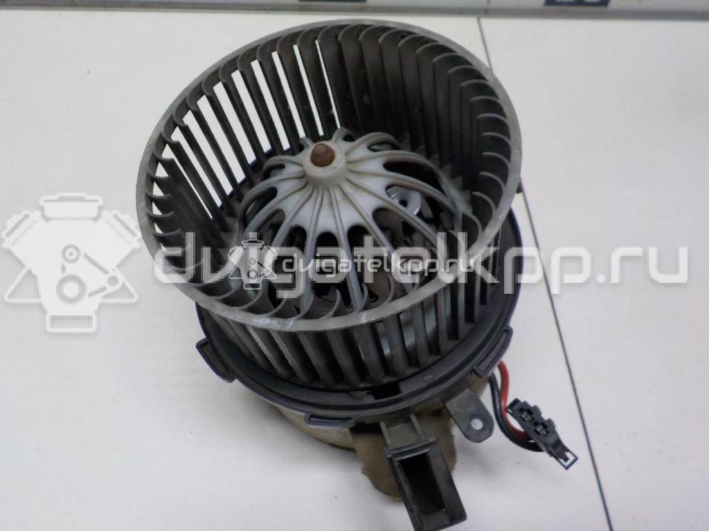 Фото Моторчик отопителя  8K1820021C для Audi A5 / A4 / Q5 {forloop.counter}}