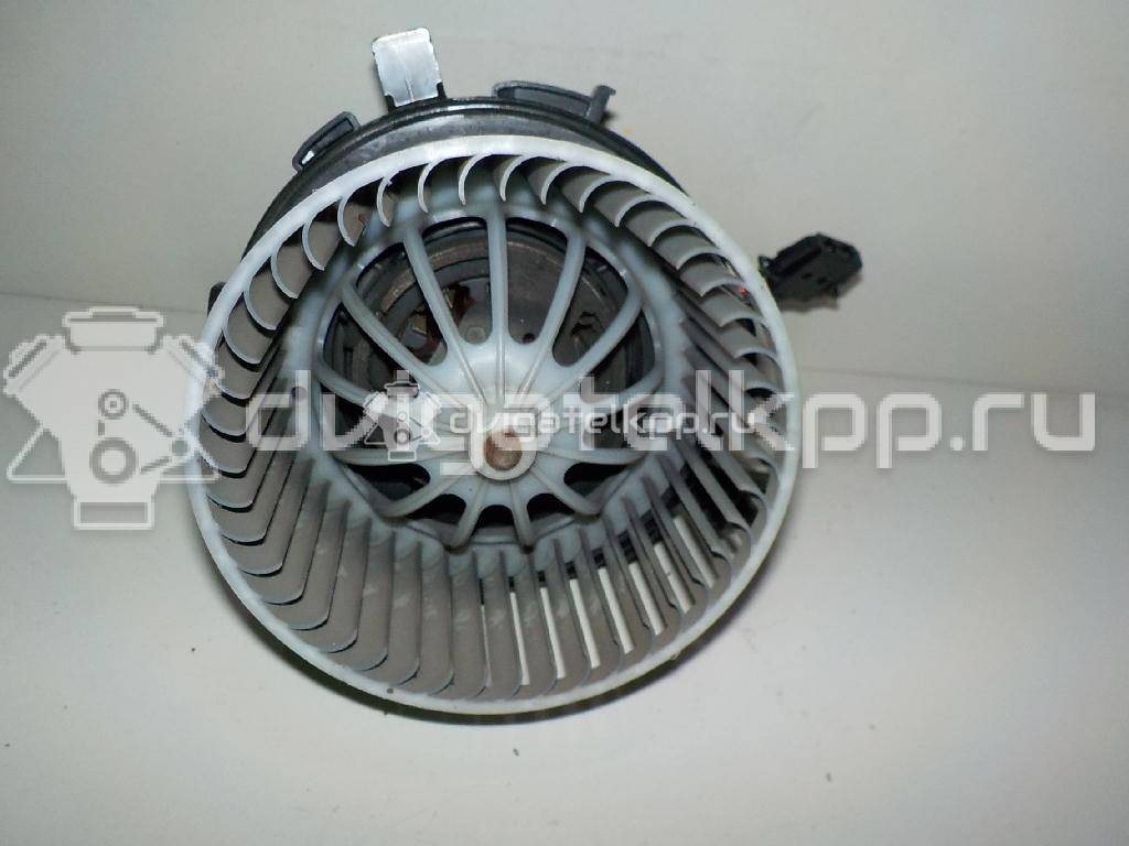 Фото Моторчик отопителя  8K1820021C для Audi A5 / A4 / Q5 {forloop.counter}}