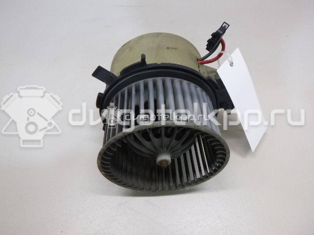 Фото Моторчик отопителя  8K1820021C для Audi A5 / A4 / Q5 {forloop.counter}}