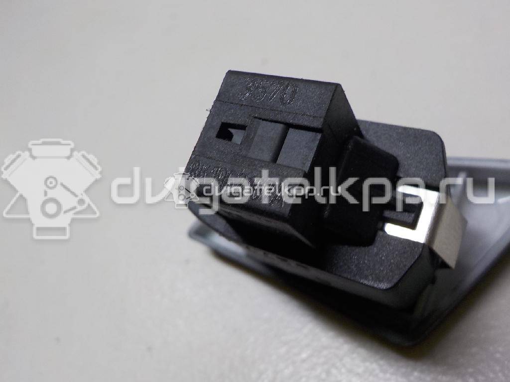 Фото Кнопка центрального замка  8K1962107A для Audi A5 / A4 {forloop.counter}}