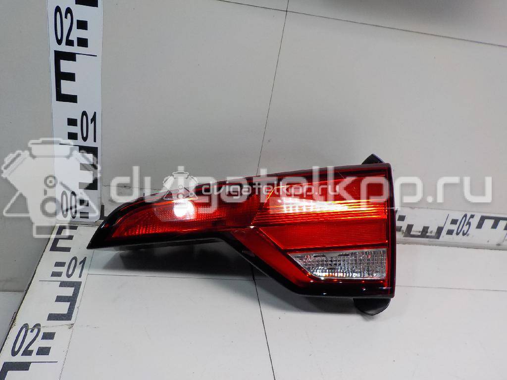 Фото Фонарь задний внутренний правый  8w9945076 для Audi A4 {forloop.counter}}