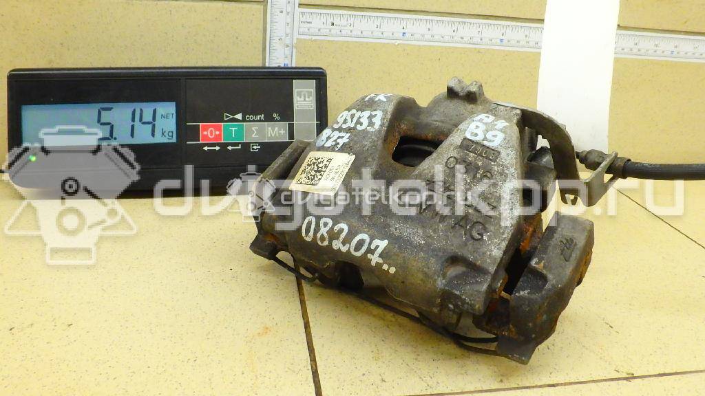 Фото Суппорт тормозной передний правый  8W0615124 для Audi A4 {forloop.counter}}