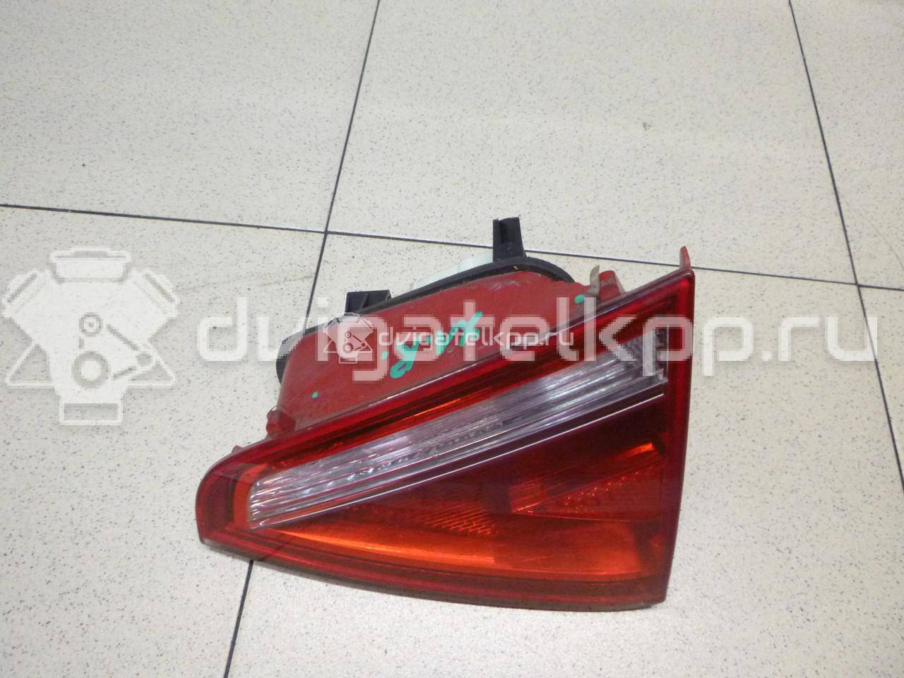 Фото Фонарь задний внутренний правый  8t0945094 для Audi A5 {forloop.counter}}