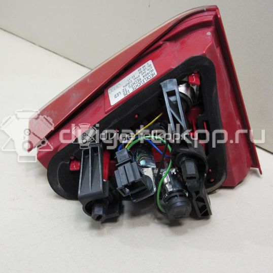 Фото Фонарь задний внутренний правый  8T0945094A для Audi A5
