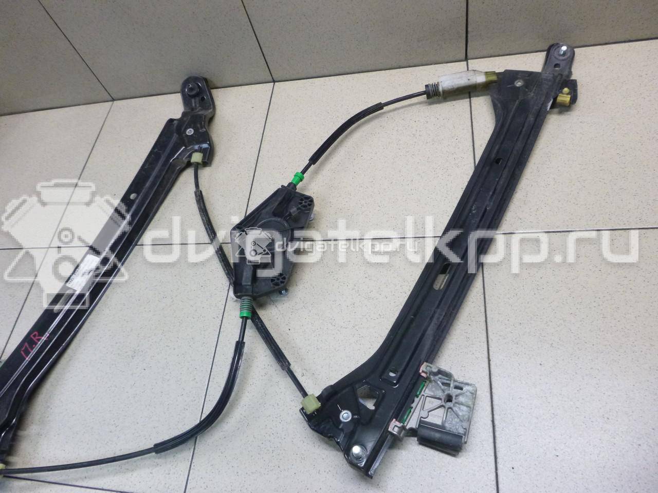 Фото Стеклоподъемник электр. задний правый  8t8839462c для Audi A5 {forloop.counter}}