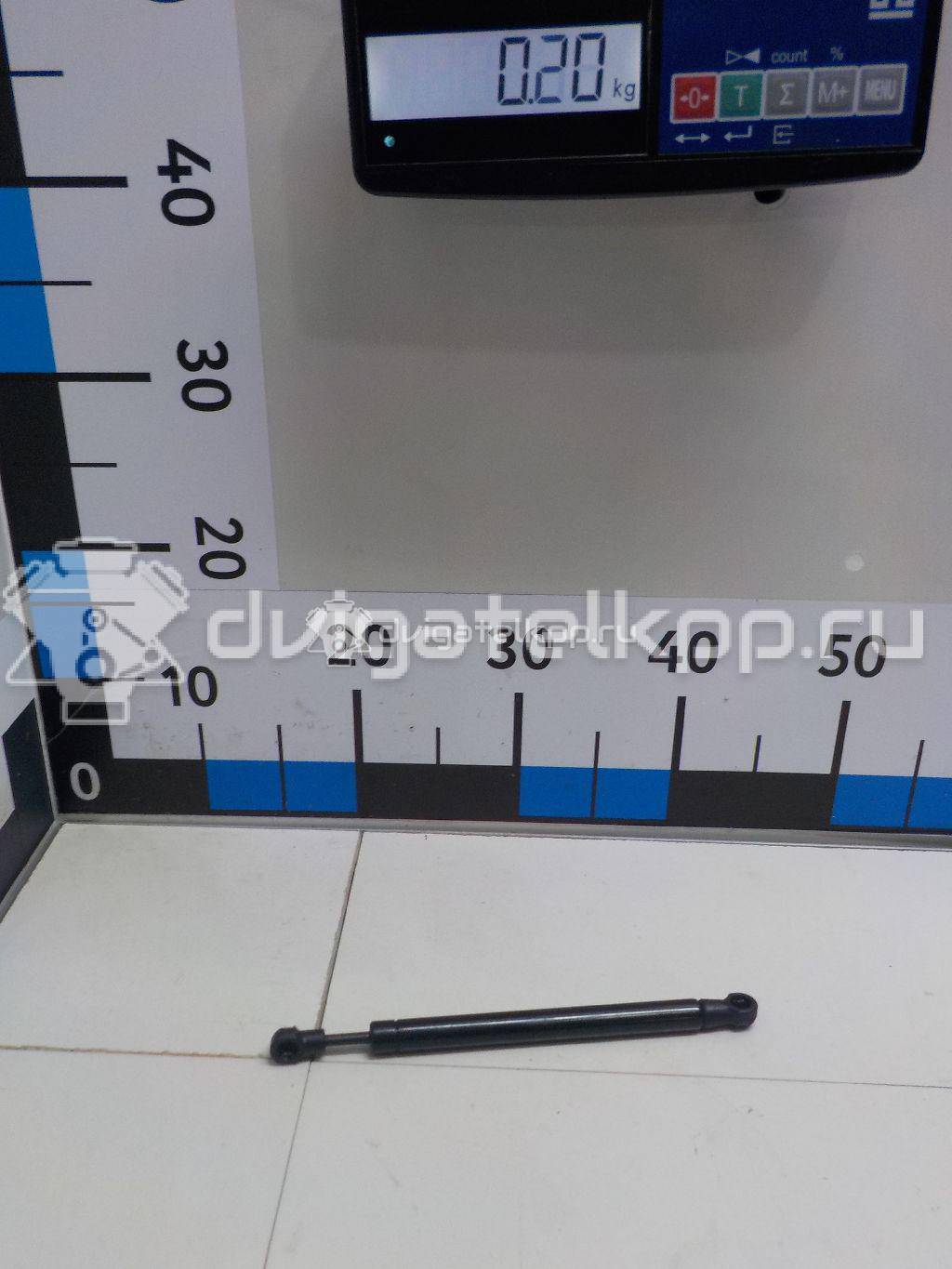 Фото Амортизатор крышки багажника  8t0827919 для Audi 80 / A5 {forloop.counter}}