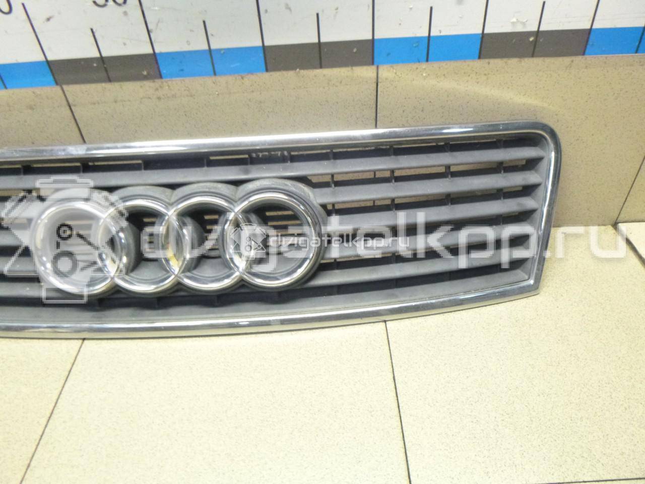 Фото Решетка радиатора  4b0853651f для Audi A6 {forloop.counter}}