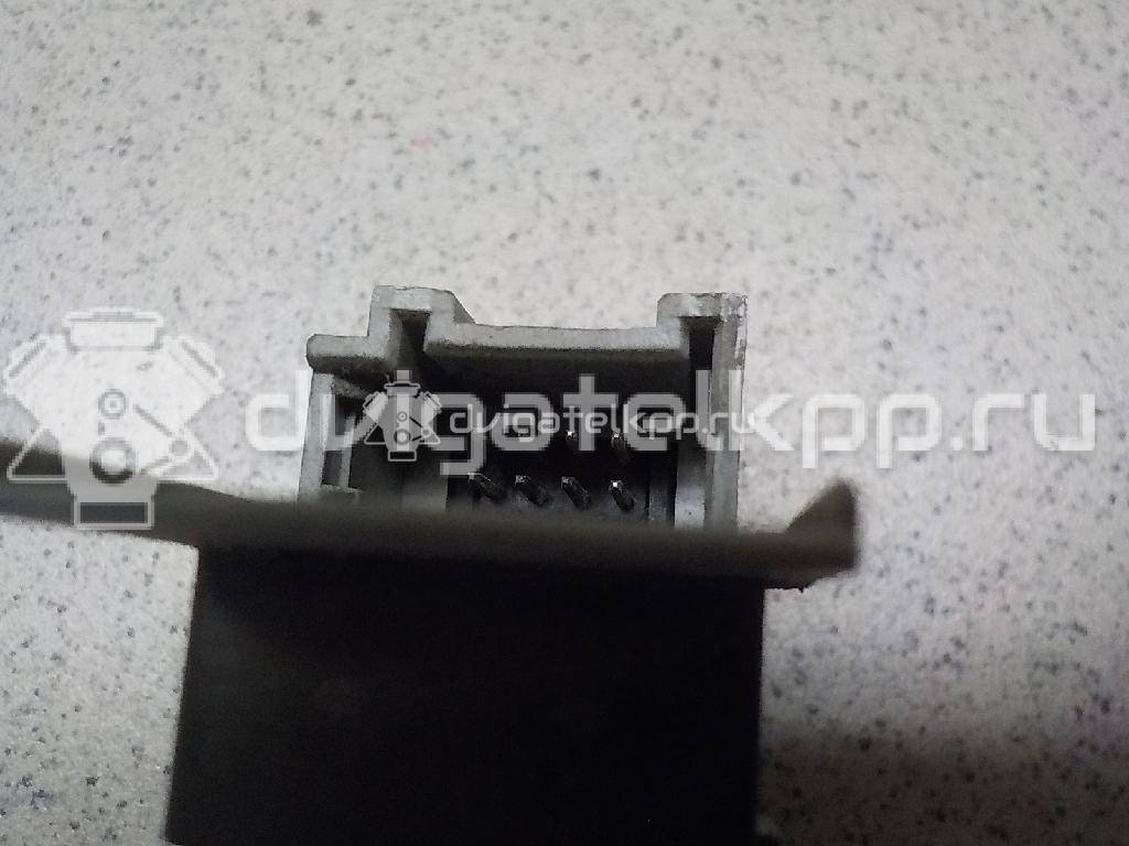 Фото Кнопка стеклоподъемника  4B0959855A для Audi A3 / A6 {forloop.counter}}