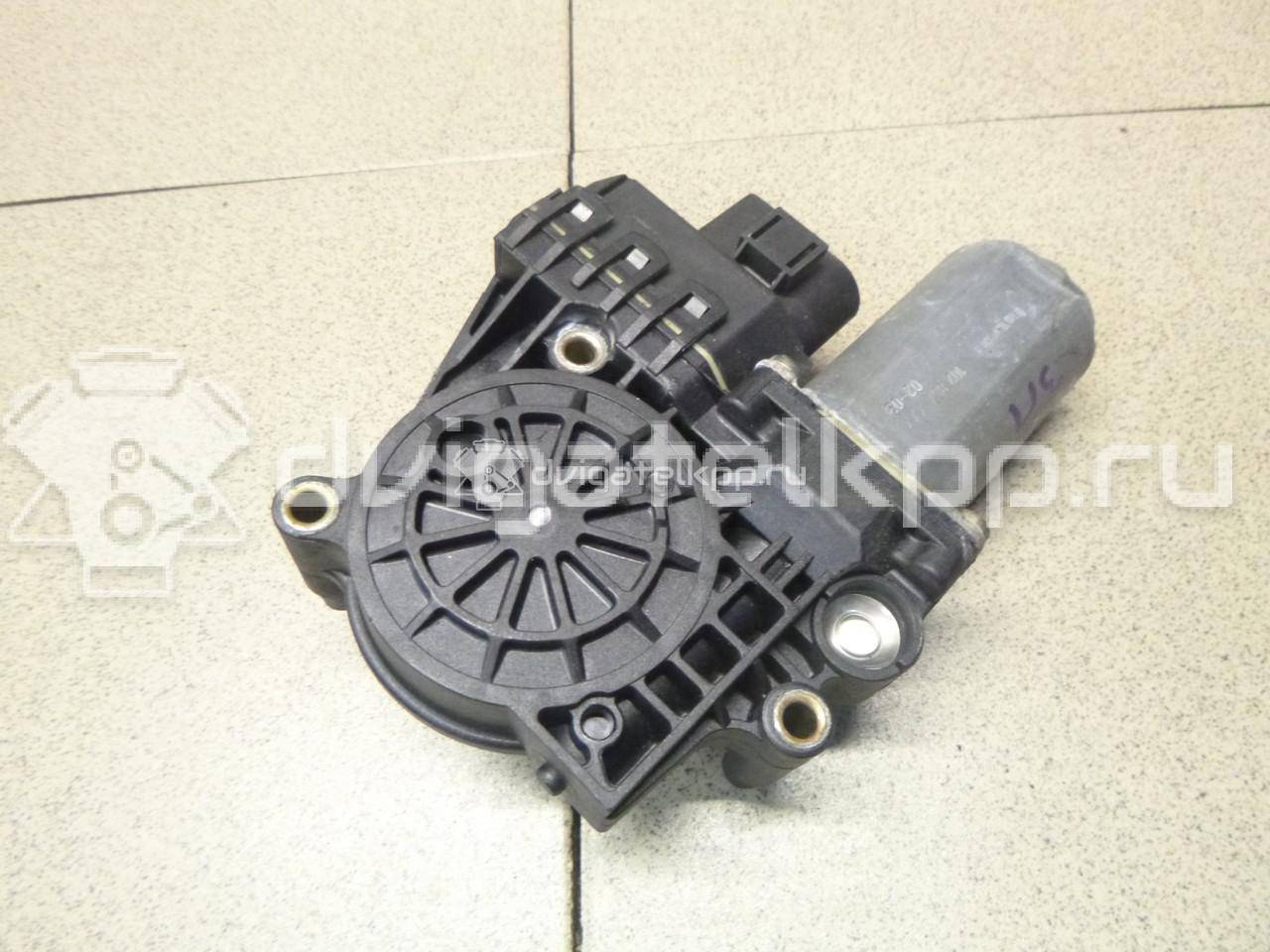 Фото Моторчик стеклоподъемника  4b0959802b для Audi A6 {forloop.counter}}