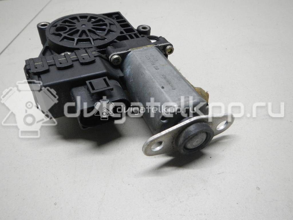 Фото Моторчик стеклоподъемника  4B0959802B для Audi A6 {forloop.counter}}