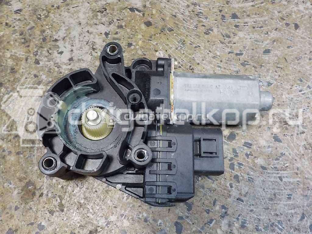 Фото Моторчик стеклоподъемника  4b0959802b для Audi A6 {forloop.counter}}