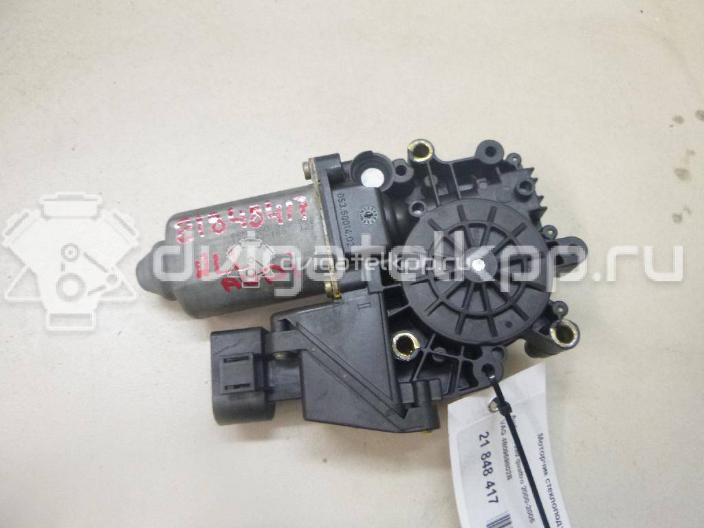 Фото Моторчик стеклоподъемника  4b0959802b для Audi A6 {forloop.counter}}