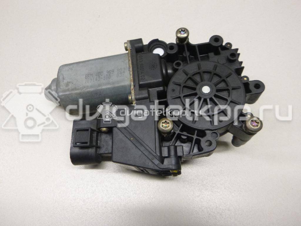 Фото Моторчик стеклоподъемника  4B0959802B для Audi A6 {forloop.counter}}