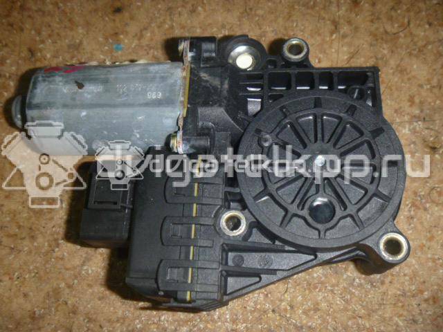 Фото Моторчик стеклоподъемника  4b0959802b для Audi A6 {forloop.counter}}