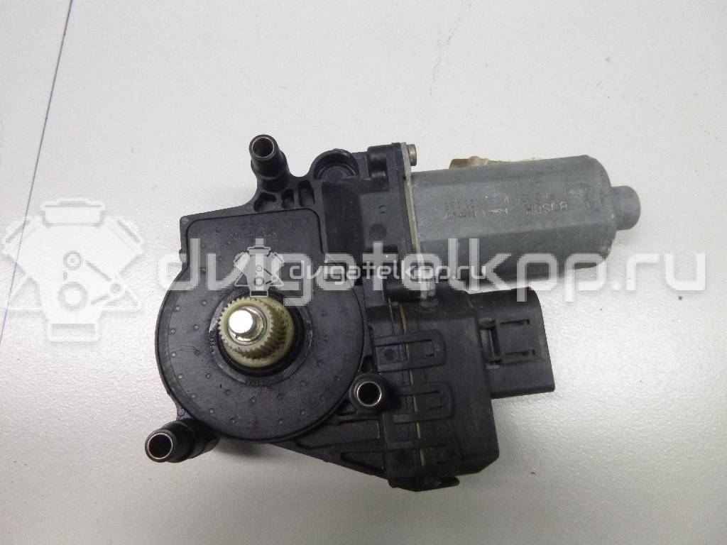 Фото Моторчик стеклоподъемника  4b0959802b для Audi A6 {forloop.counter}}