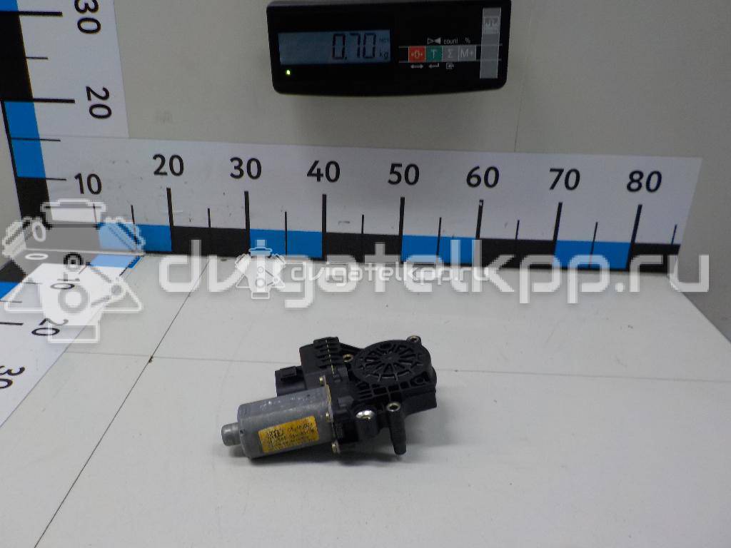 Фото Моторчик стеклоподъемника  4B0959801B для Audi A6 {forloop.counter}}
