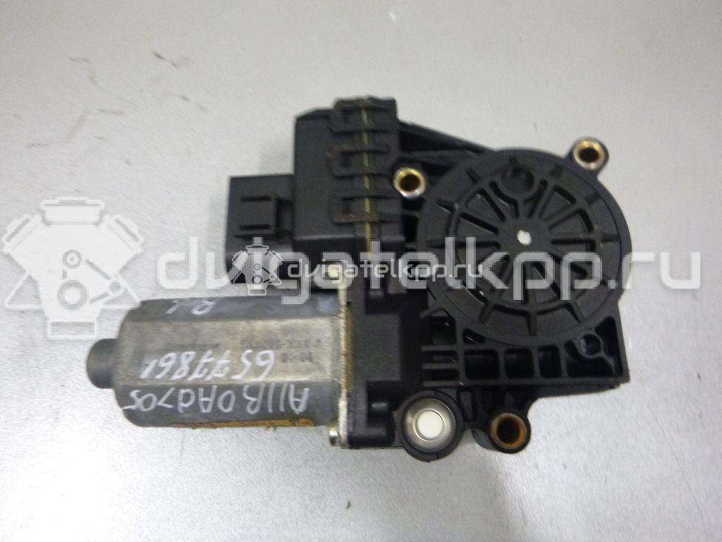 Фото Моторчик стеклоподъемника  4B0959801B для Audi A6 {forloop.counter}}