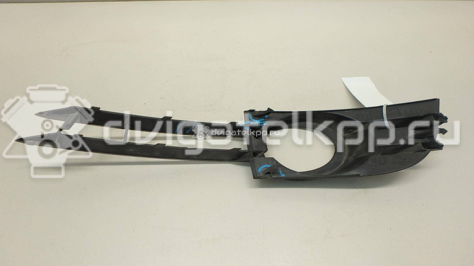 Фото Решетка в бампер правая  4f080768201c для Audi A6 {forloop.counter}}
