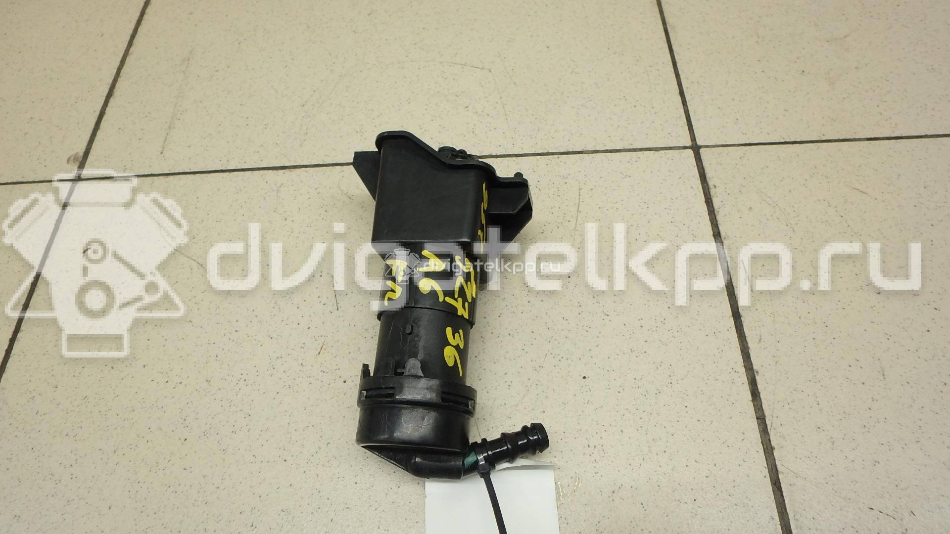 Фото Форсунка омывателя фары  4F0955102B для Audi A6 {forloop.counter}}