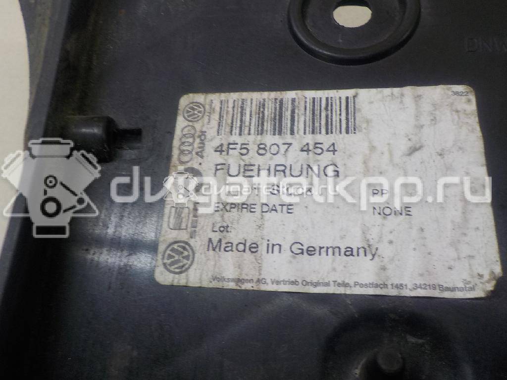 Фото Направляющая заднего бампера правая  4F5807454 для Audi A6 {forloop.counter}}