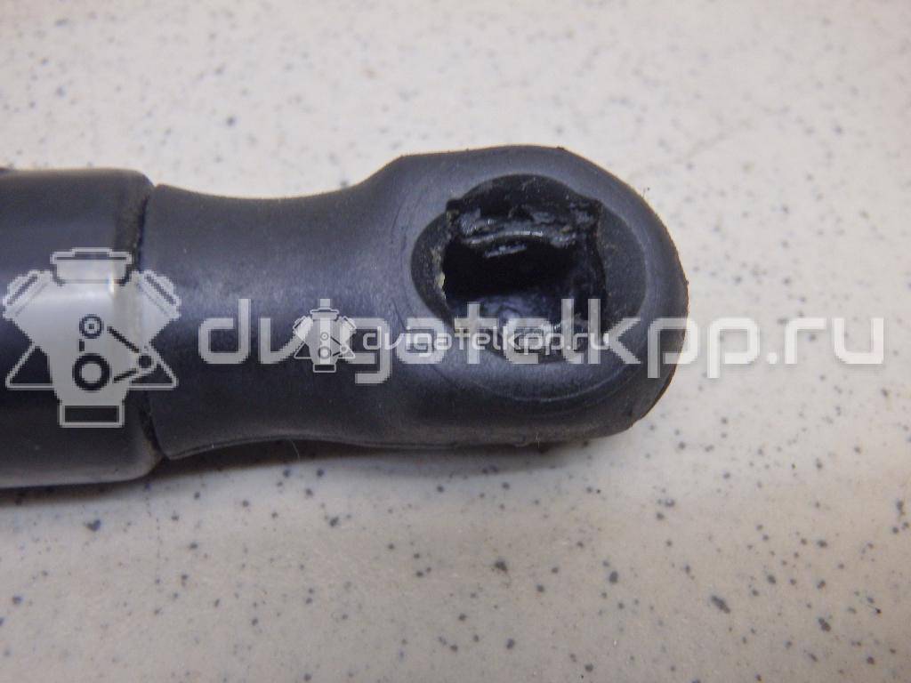 Фото Амортизатор крышки багажника  4F5827552 для Audi A6 {forloop.counter}}