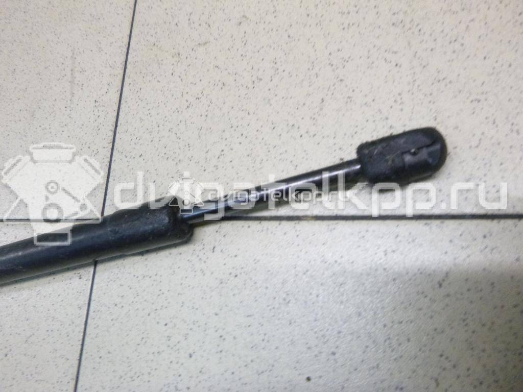 Фото Амортизатор крышки багажника  4f5827552 для Audi A6 {forloop.counter}}