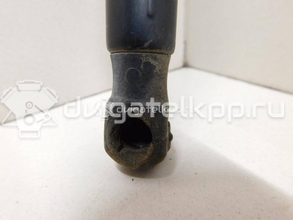 Фото Амортизатор крышки багажника  4f5827552 для Audi A6 {forloop.counter}}