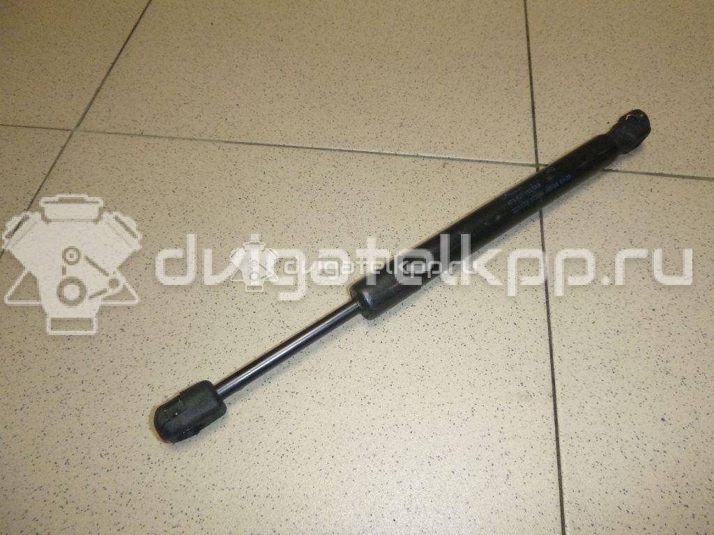 Фото Амортизатор крышки багажника  4f5827552 для Audi A6 {forloop.counter}}