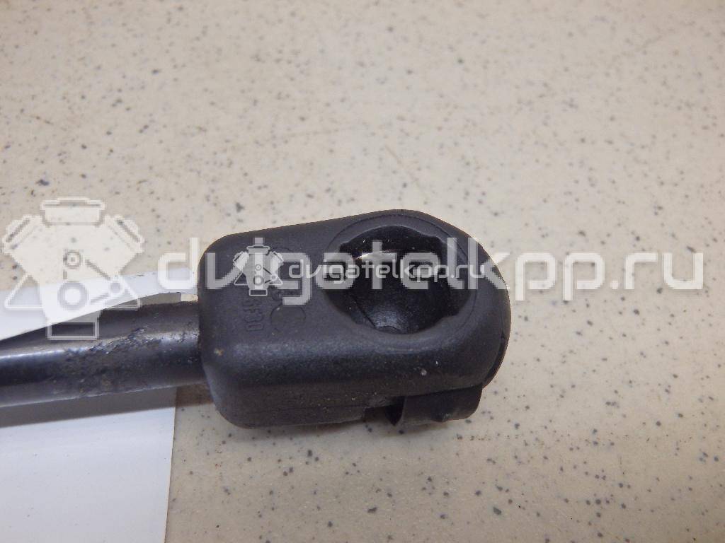Фото Амортизатор крышки багажника  4f5827552 для Audi A6 {forloop.counter}}