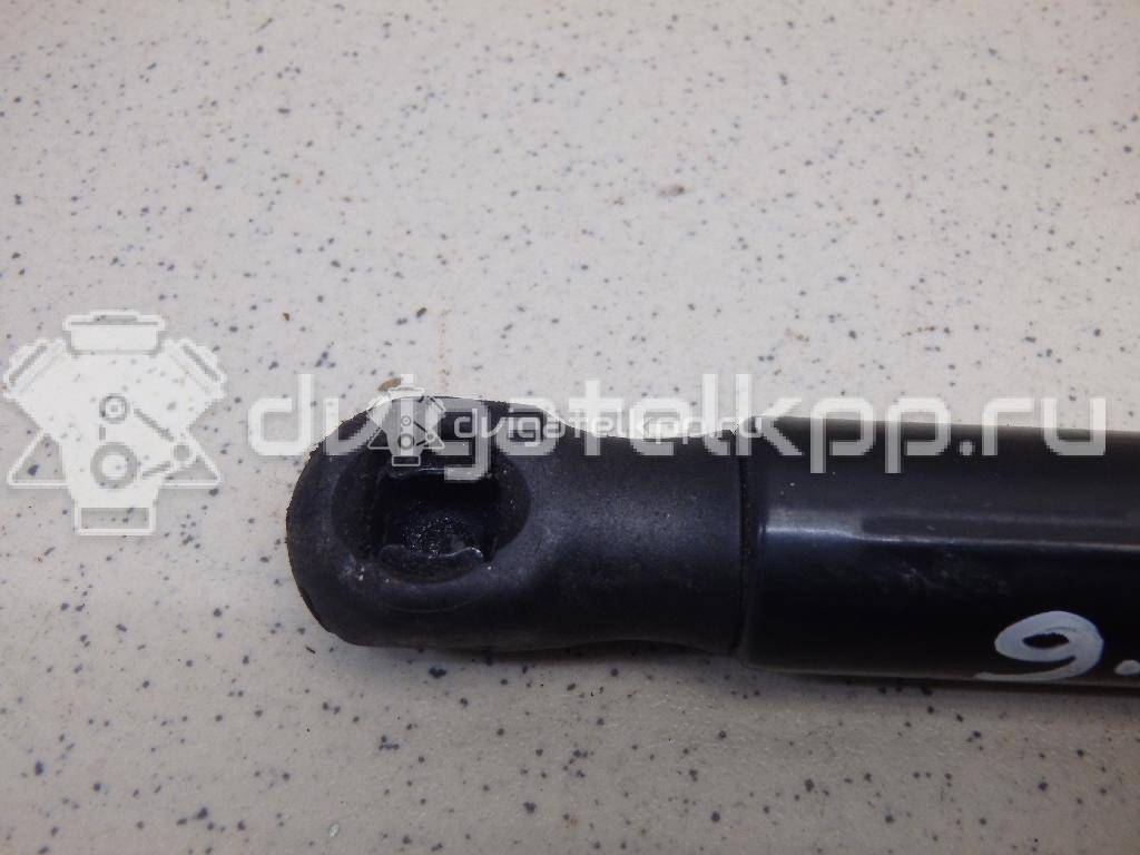 Фото Амортизатор крышки багажника  4f5827552 для Audi A6 {forloop.counter}}