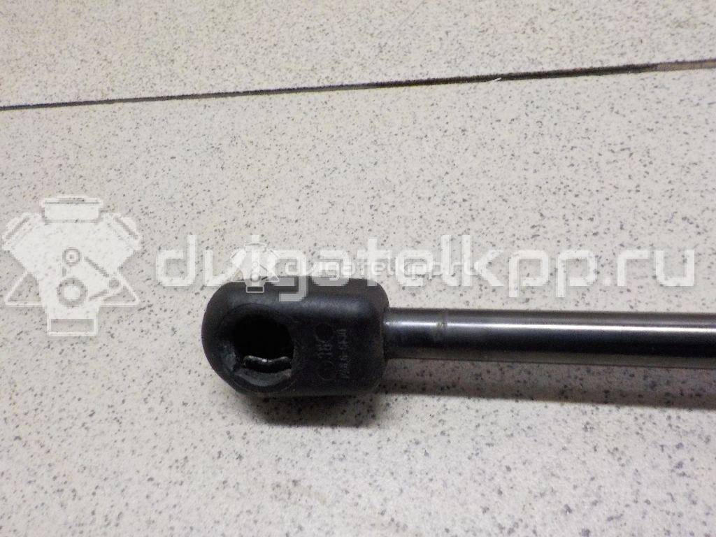 Фото Амортизатор крышки багажника  4F5827552B для Audi A6 {forloop.counter}}