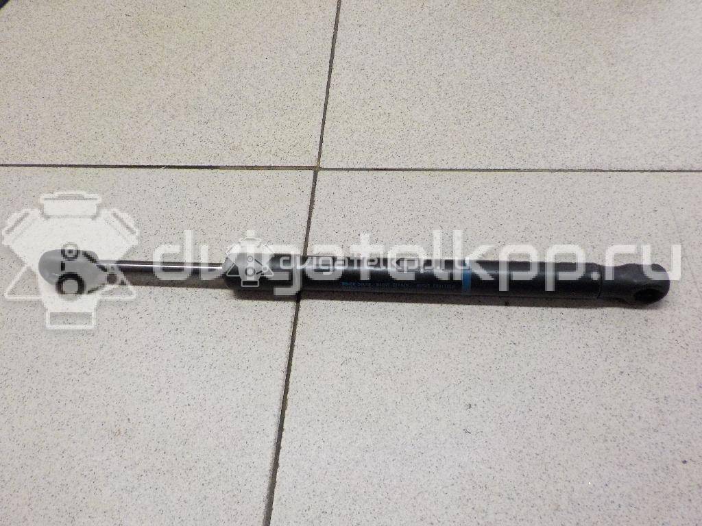 Фото Амортизатор крышки багажника  4F5827552B для Audi A6 {forloop.counter}}