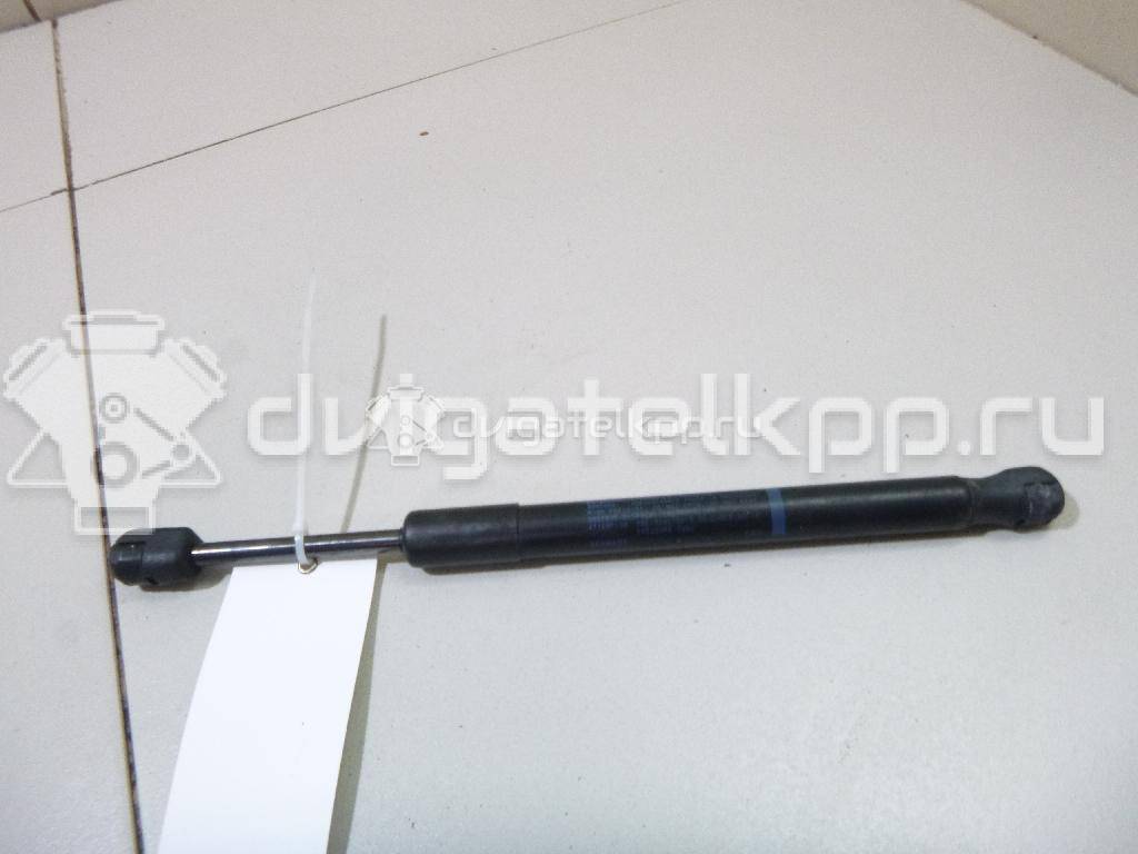 Фото Амортизатор крышки багажника  4F5827552B для Audi A6 {forloop.counter}}