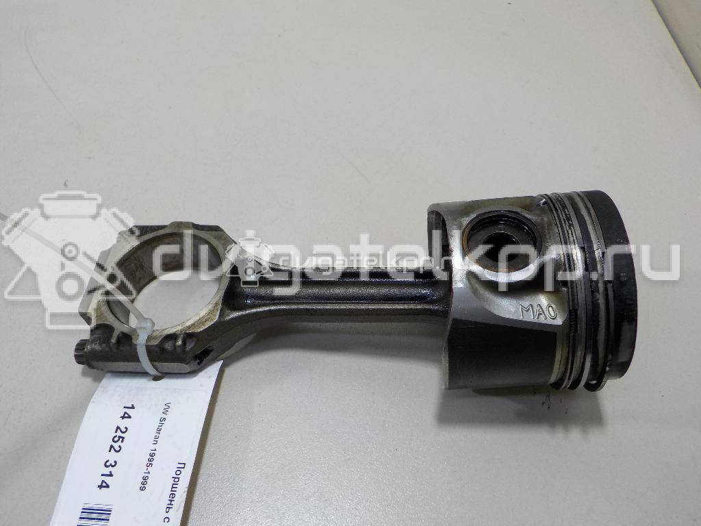 Фото Поршень с шатуном для двигателя AFN для Volkswagen Passat / Vento 1H2 / Golf 110 л.с 8V 1.9 л Дизельное топливо {forloop.counter}}