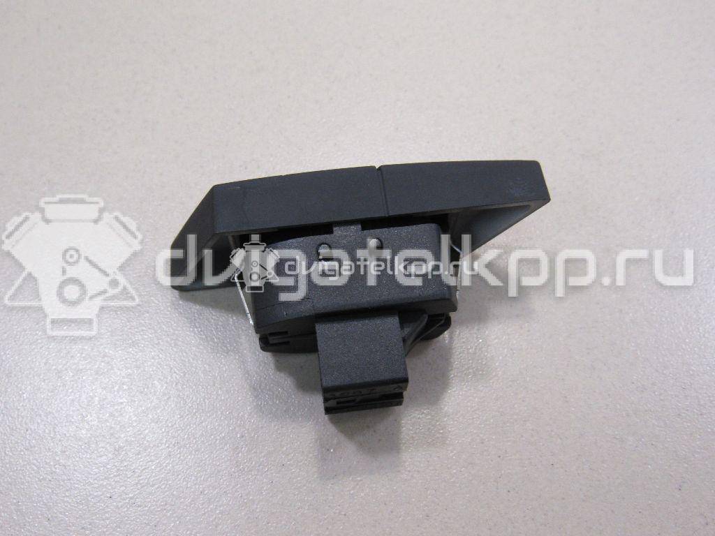 Фото Кнопка центрального замка  4F1962107 для Audi A6 {forloop.counter}}